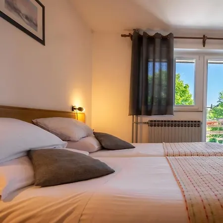 Guest house Raukar 3*