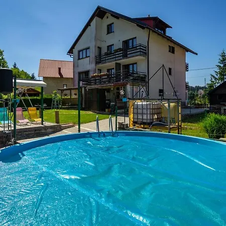 Raukar Guest house 3*